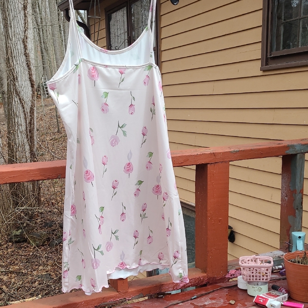Floral Print Women's Nightgown